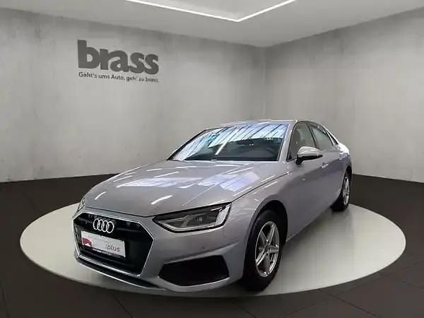 Gebraucht Audi A4 163 PS (119 kW) 2024 Florettsilber metallic Limousine