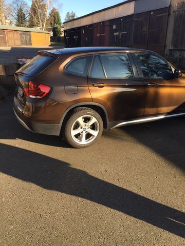 Gebraucht BMW X1 199 PS (146 kW) 2009 Braun metallic SUV