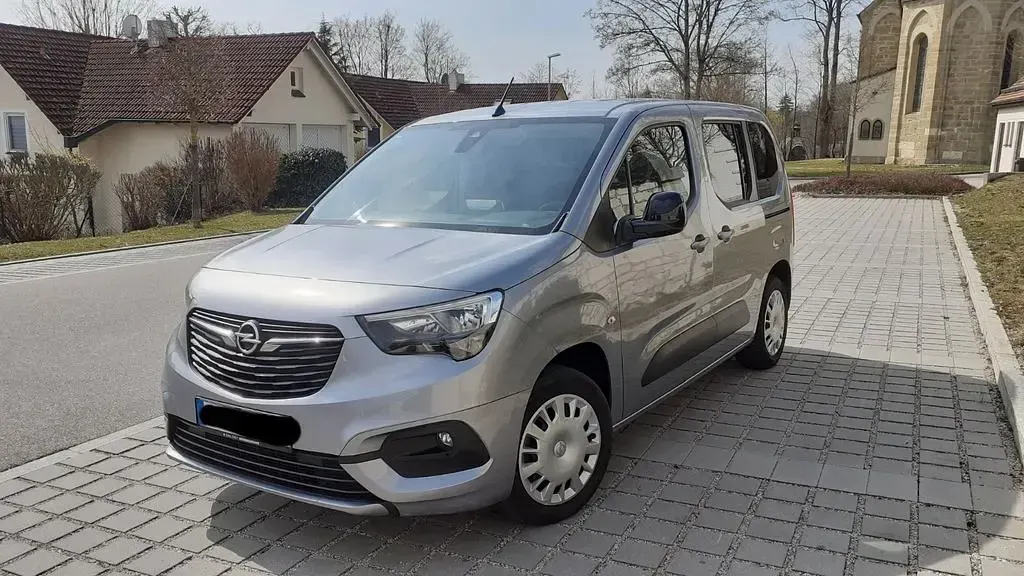 Gebraucht Opel Combo Life 131 PS (96 kW) 2022 Grau Van / Kleinbus