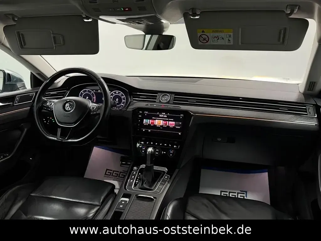 Gebraucht VW Arteon Elegance 239 PS (175 kW) 2017 Silber Kleinwagen