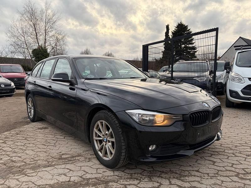 Gebraucht BMW 320 184 PS (135 kW) 2015 Schwarz Kombi