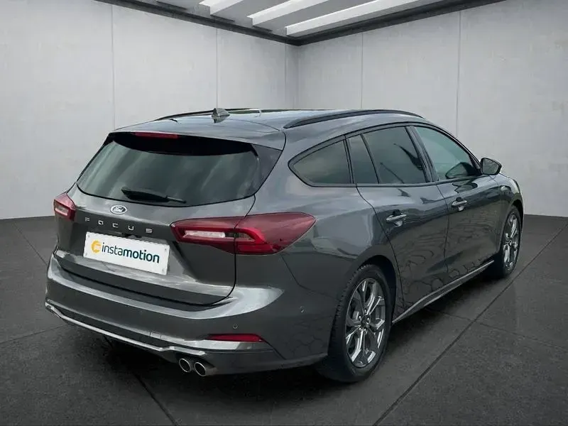 Gebraucht Ford Focus ST-Line X 155 PS (114 kW) 2025 Grau Kombi