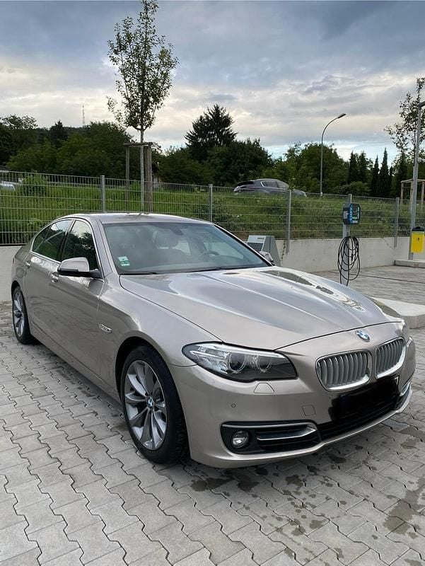 Grau Gebraucht 2014 BMW 528 Limousine | 16.800 € (Fairer Preis) - Bild 1/4