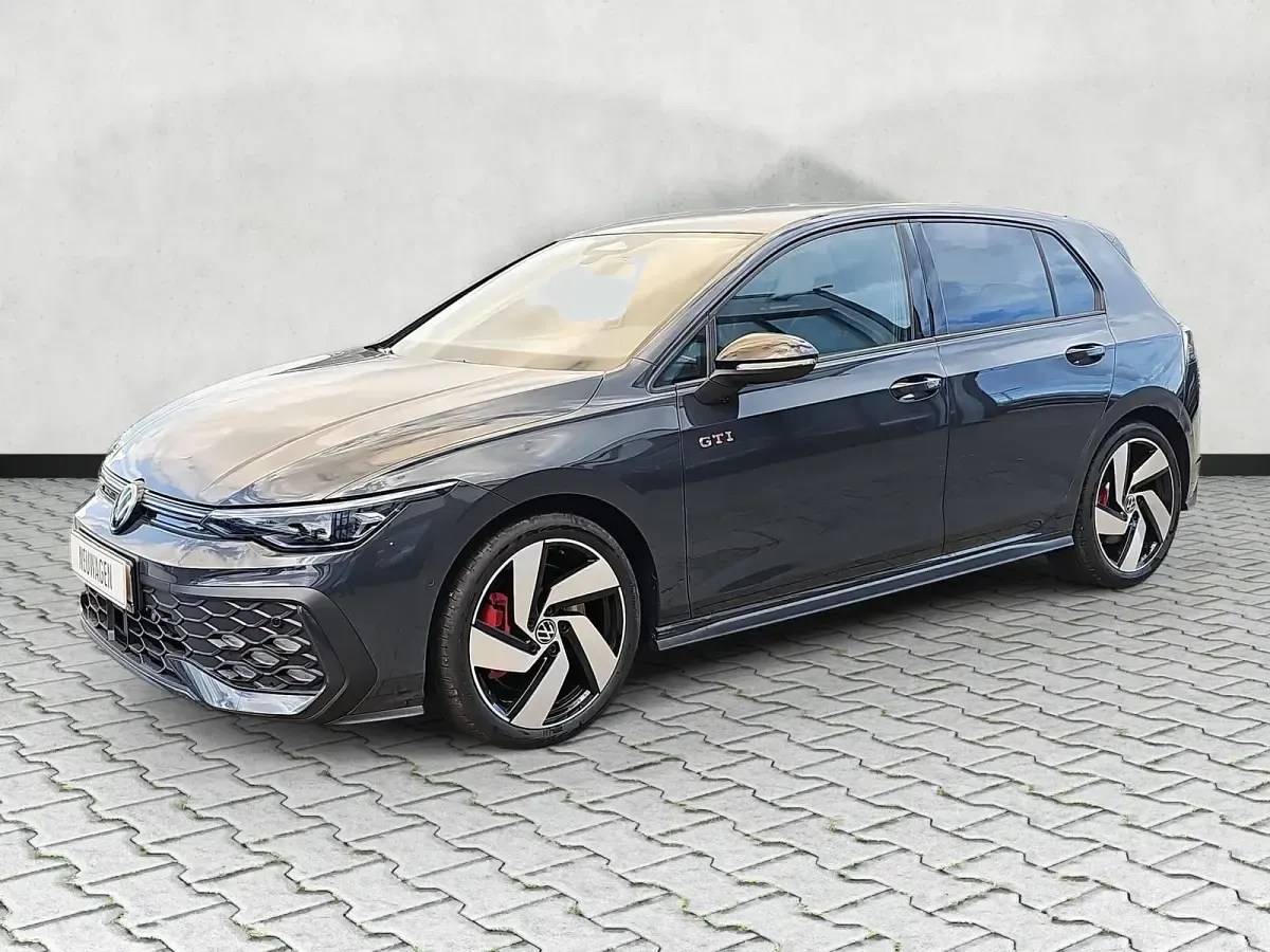 Neu VW Golf VIII GTI 265 PS (194 kW) 2026 Uranograu Limousine