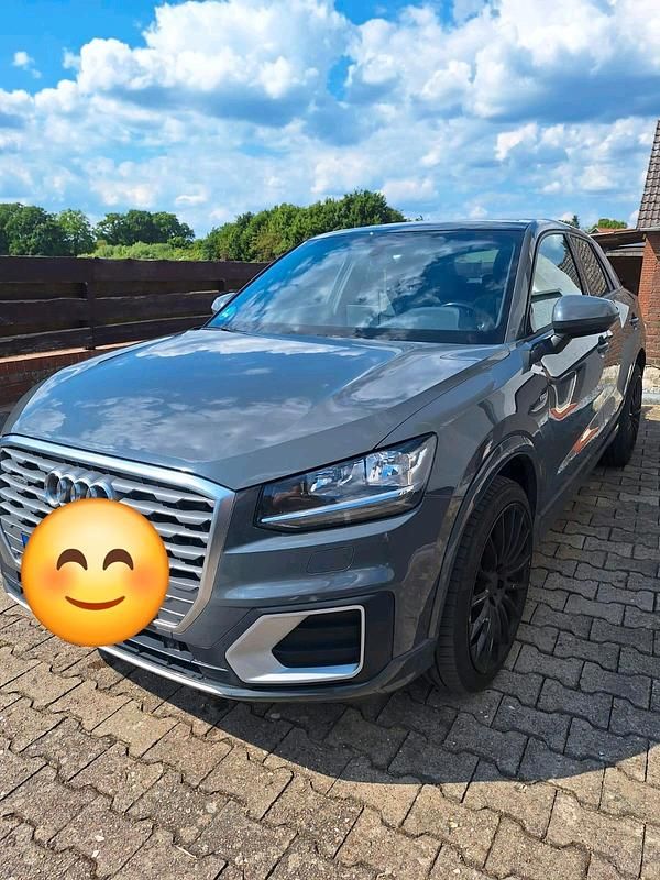 Gebraucht Audi Q2 S-Line 150 PS (110 kW) 2017 Grau SUV