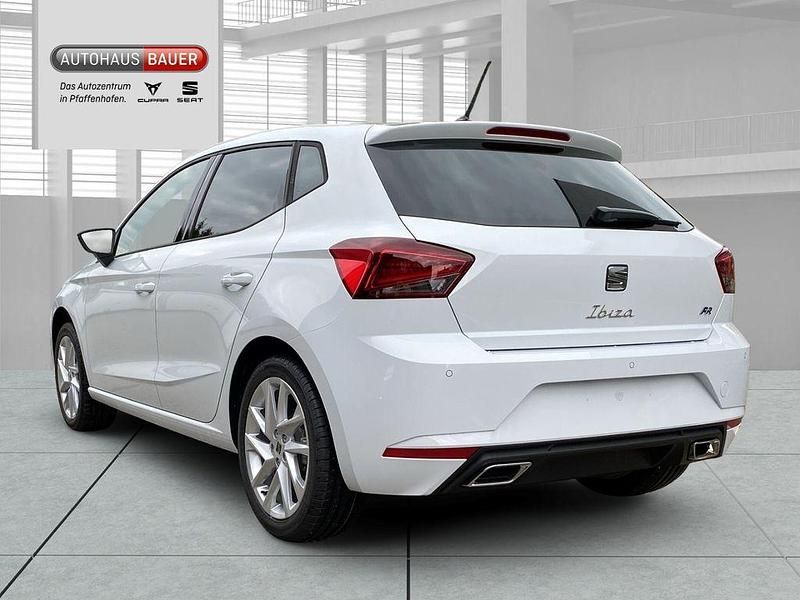 Neu Seat Ibiza FR 116 PS (85 kW) 2025 Weiß Limousine