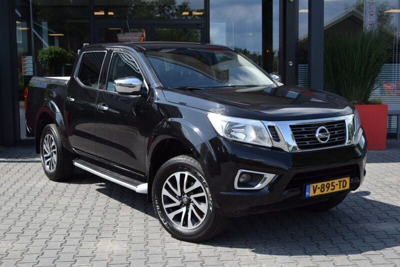 Gebraucht Nissan Navara 190 PS (139 kW) 2018 Schwarz Pickup