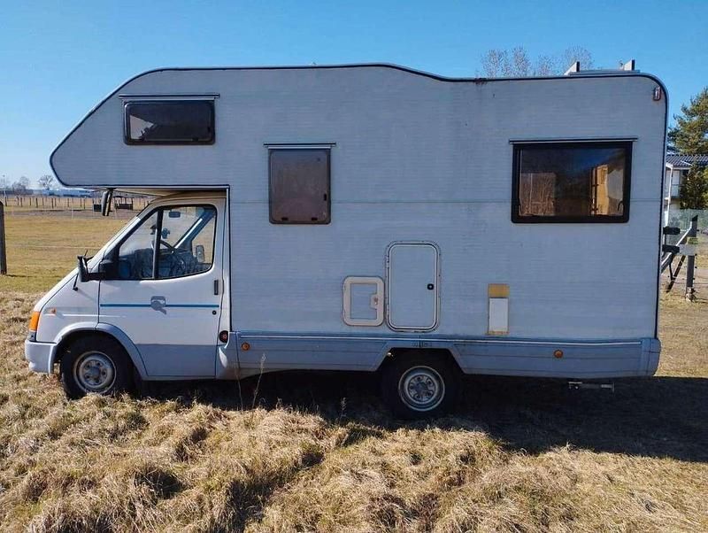 Second-hand Ford Transit 80 CP (58 kW) 1993 Alb Hatchback