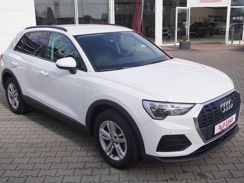 Gebraucht Audi Q3 Ambiente 150 PS (110 kW) 2020 Ibisweiß SUV