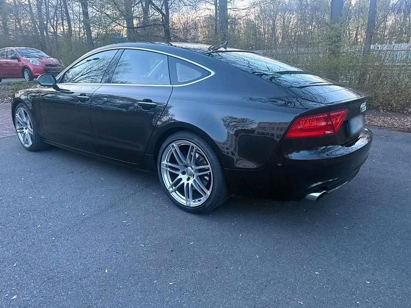 Gebraucht Audi A7 Comfort 310 PS (228 kW) 2014 Schwarz Kleinwagen