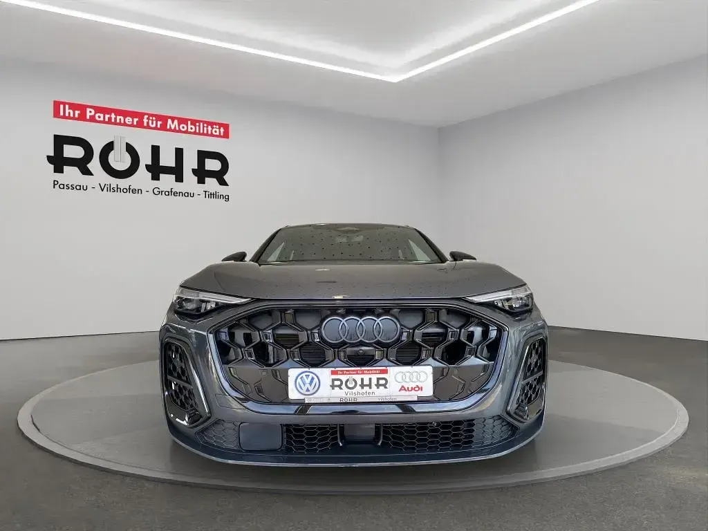 Gebraucht Audi Q5 Edition .1 204 PS (150 kW) 2025 Tamboragrau metallic SUV