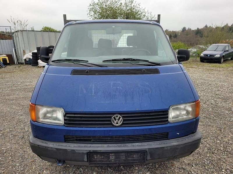 Usado VW T4 77 HP (56 kW) 1996 Azul Van