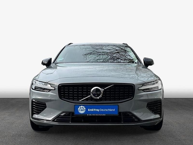 Gebraucht Volvo V60 Plus 257 PS (189 kW) 2025 Grau Kombi