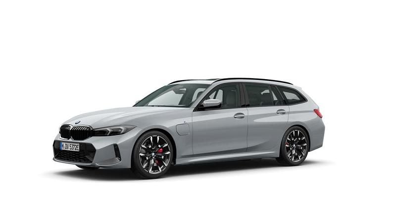 Gebraucht 2025 BMW 330 Comfort Edition | 47.749 € (Fairer Preis) - Bild 1/2