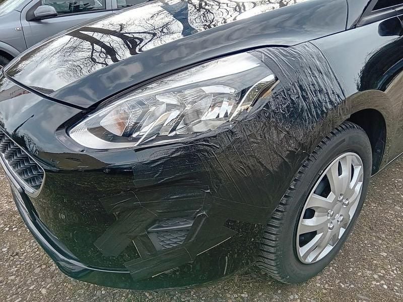 Gebraucht Ford Fiesta Trend 86 PS (63 kW) 2018 Schwarz Kleinwagen