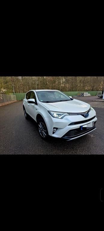 Weiß Gebraucht 2016 Toyota RAV4 Executive SUV | 19.500 € (Fairer Preis) - Bild 1/4