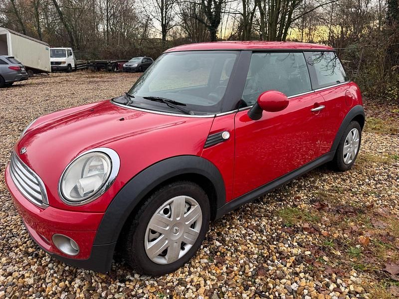 Rot Gebraucht 2008 Mini Cooper Kleinwagen | 1.300 € - Bild 1/4