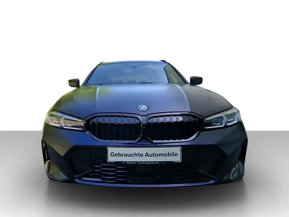Gebraucht BMW 330e Sport Line 292 PS (214 kW) 2023 Bmw individual frozen tanzanit Kombi