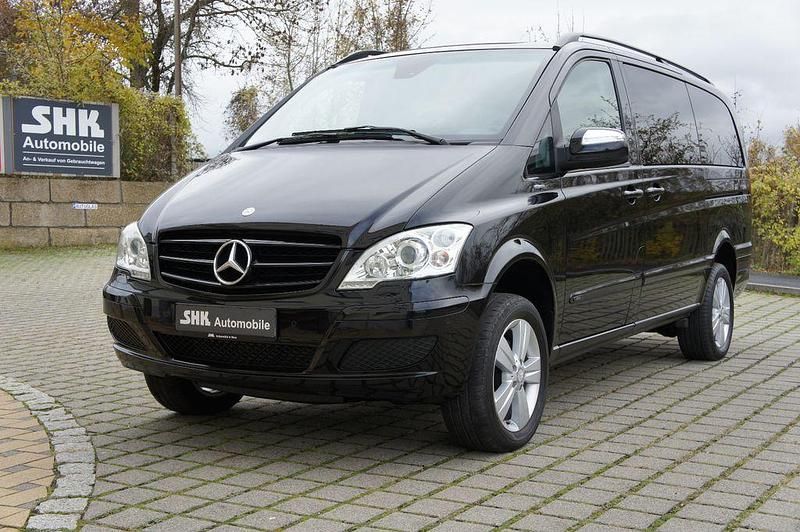 Gebraucht Mercedes Viano 163 PS (119 kW) 2013 Schwarz Van / Kleinbus