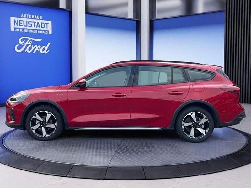 Gebraucht Ford Focus Active 116 PS (85 kW) 2025 Fantasticrot metallic Kombi