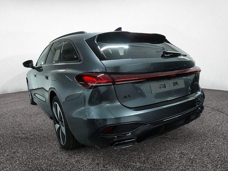 Neu Audi A5 Sport 367 PS (269 kW) 2026 Grau Kombi