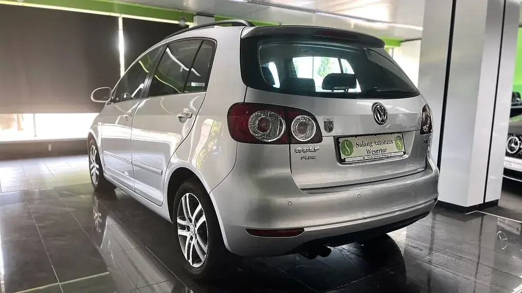 Gebraucht VW Golf Plus Cross 122 PS (89 kW) 2009 Silber Van / Kleinbus