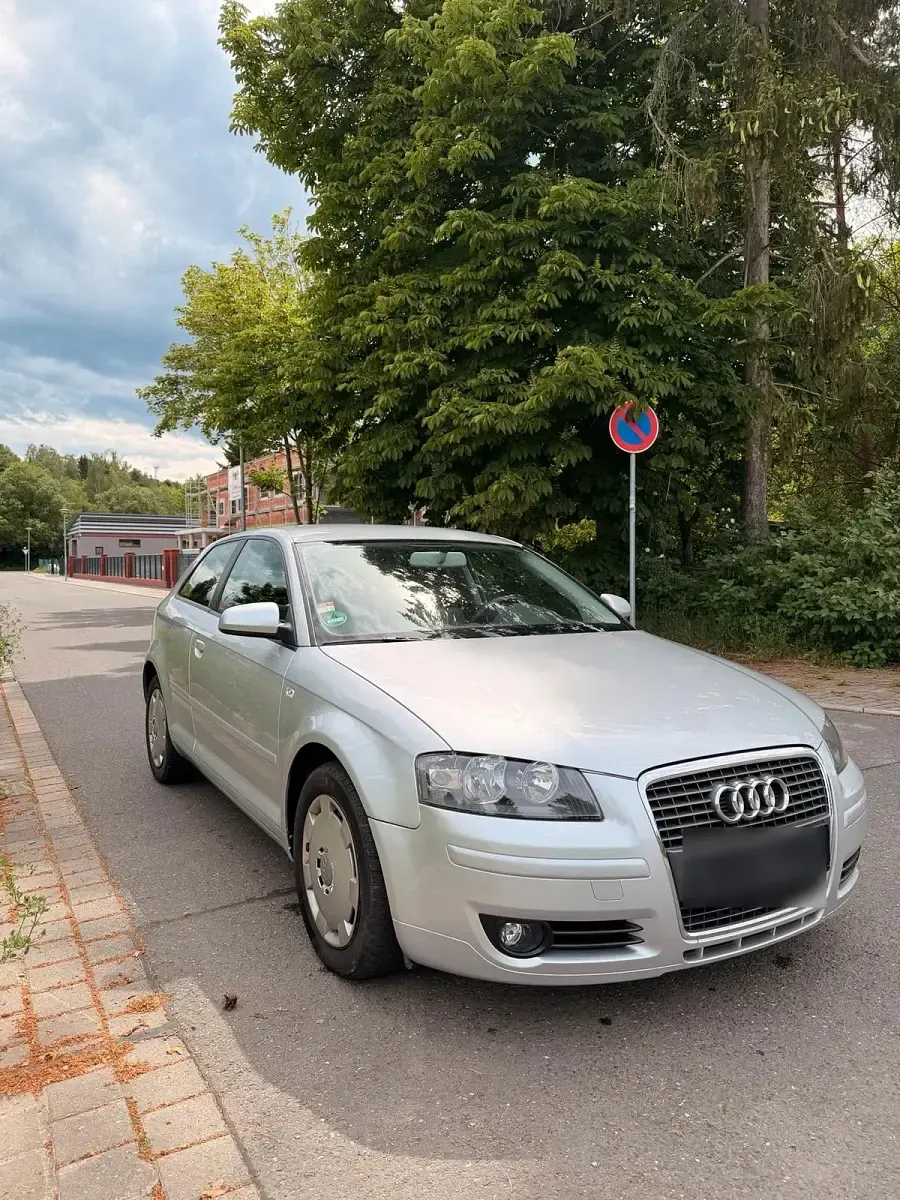 Gebraucht Audi A3 105 PS (77 kW) 2008 Silber Kleinwagen