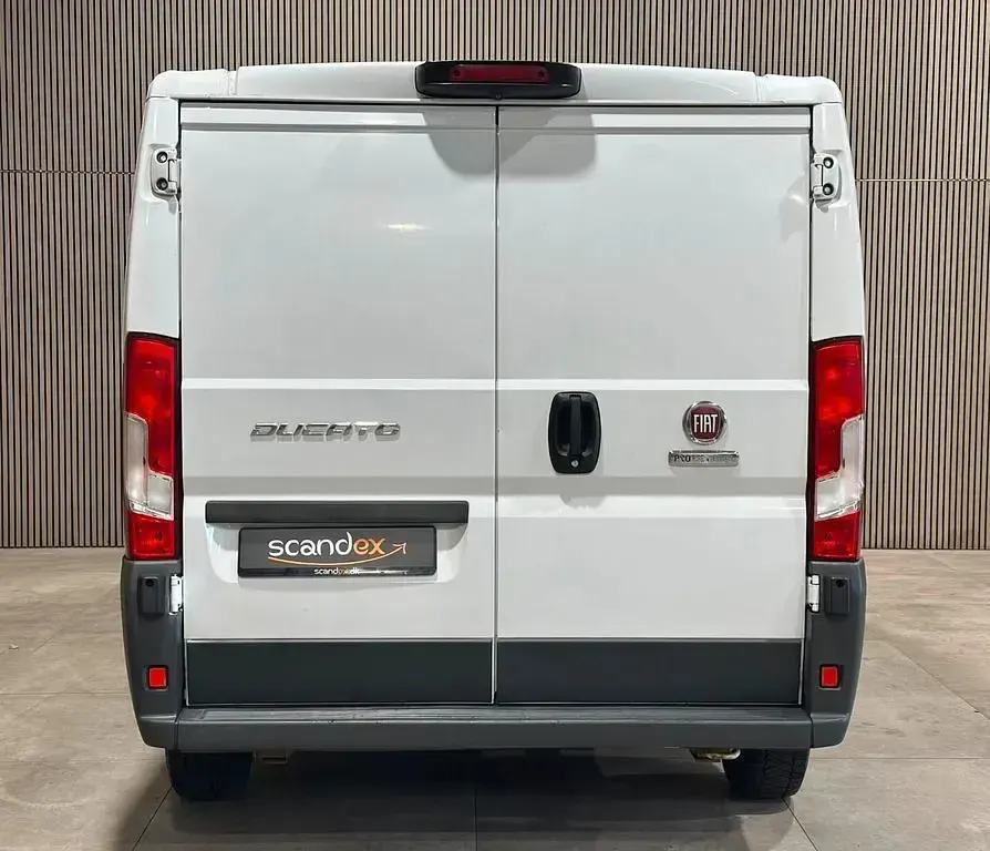 Gebraucht Fiat Ducato 131 PS (96 kW) 2016 Weiß Van
