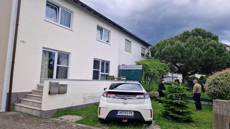 Gebraucht Opel Ampera 151 PS (111 kW) 2012 Kleinwagen