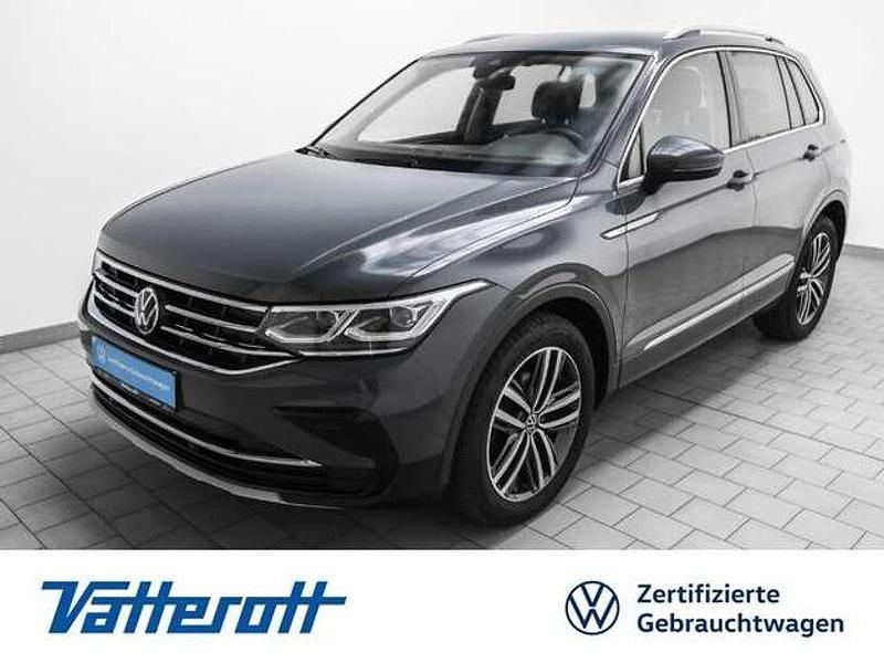 Gebraucht VW Tiguan Elegance 150 PS (110 kW) 2023 Delfingrau (metallic) SUV
