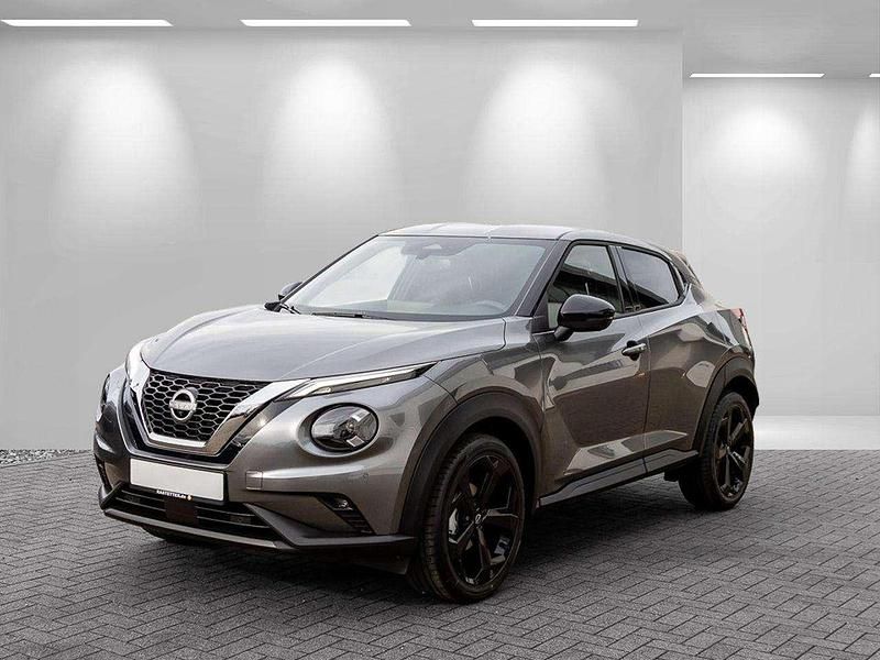 Neu Nissan Juke 360º 114 PS (83 kW) 2025 Dark grey SUV