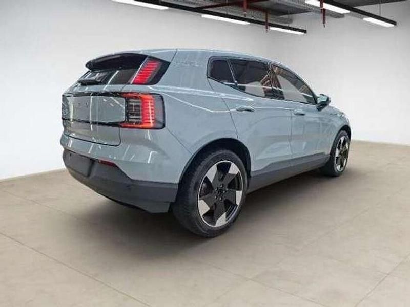 Gebraucht Volvo EX30 Core 200 kW (272 PS) 2024 Vapour grey (metallic) SUV