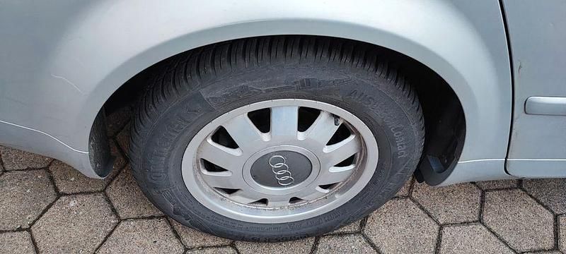 Gebraucht Audi A4 131 PS (96 kW) 2004 Silber Kombi