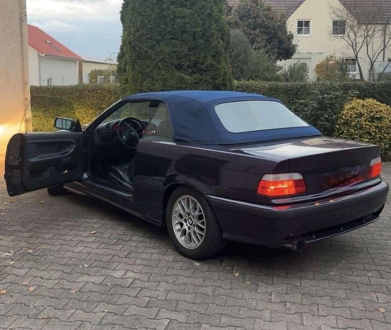 Gebraucht BMW 318 Cabriolet 116 PS (85 kW) 1996 Violet Cabrio