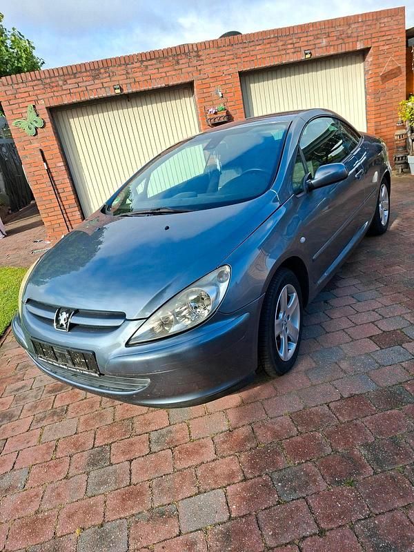 Blau Gebraucht 2004 Peugeot 307 CC Cabrio | 999 € (Superpreis) - Bild 1/4