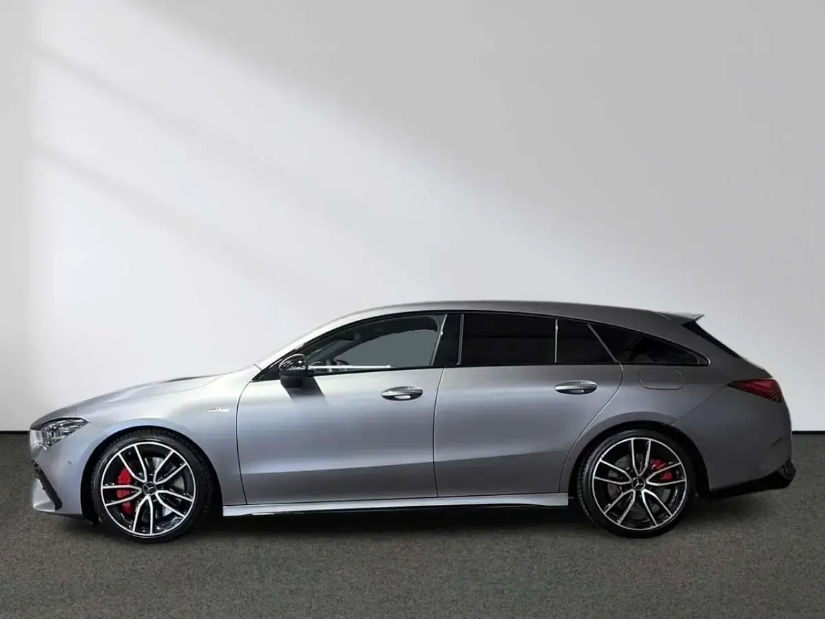 Gebraucht Mercedes CLA35 AMG Premium 306 PS (225 kW) 2024 Grau Coupé