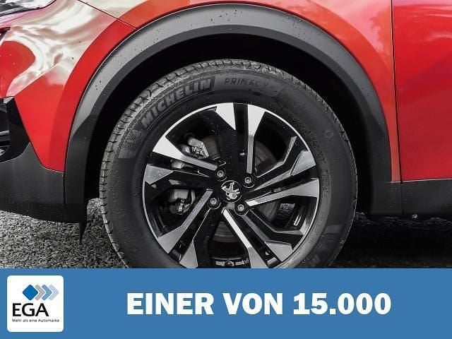 Second-hand Peugeot e-2008 Allure 100 kW (136 CP) 2021 Metallic SUV