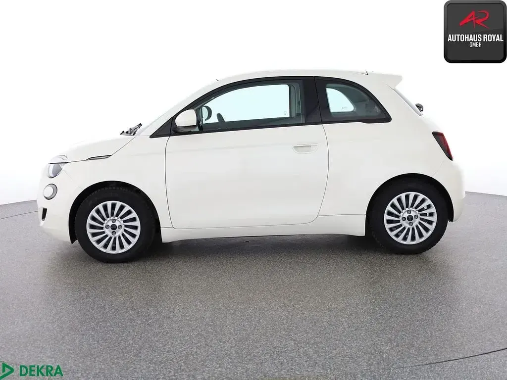 Gebraucht Fiat 500e 86 kW (118 PS) 2023 Weiß Limousine