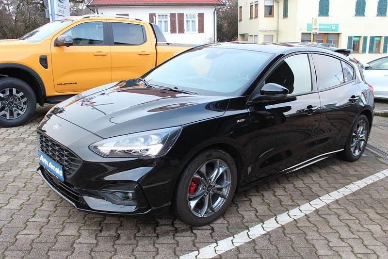 Gebraucht Ford Focus ST-Line X 150 PS (110 kW) 2022 Schwarz Limousine