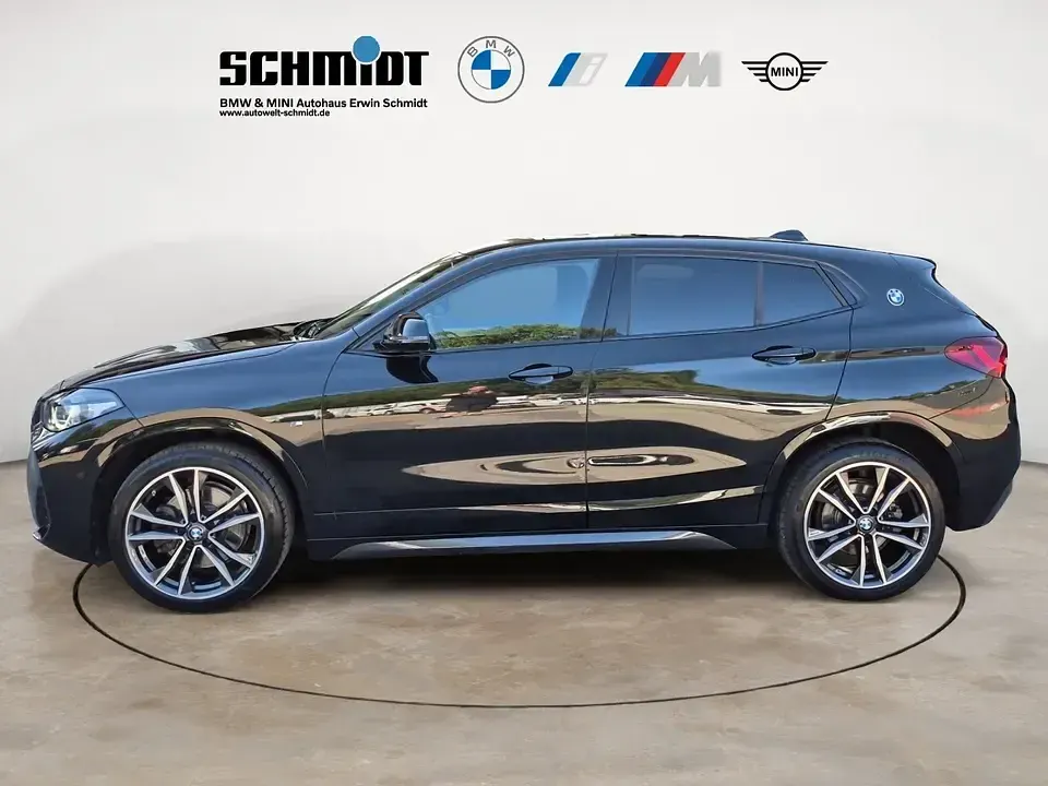 Gebraucht BMW X2 M Sport 178 PS (130 kW) 2022 Saphirschwarz SUV