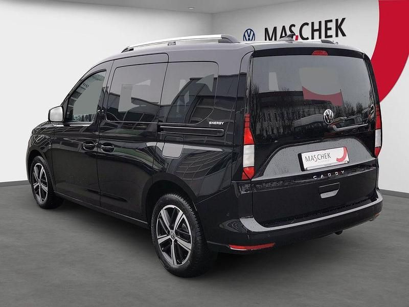 Neu VW Caddy Life 122 PS (89 kW) 2025 Deep black perleffekt Van / Kleinbus