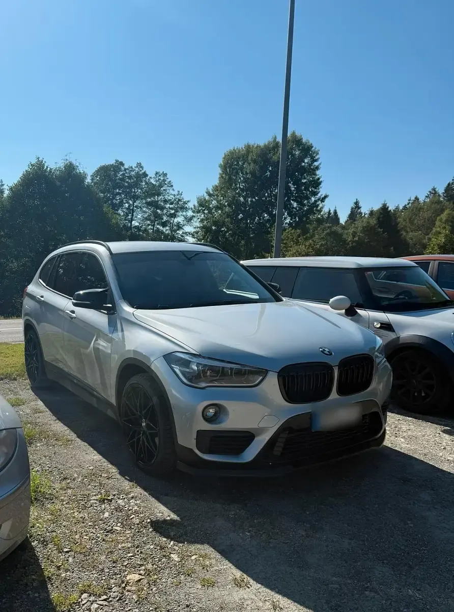 Gebraucht BMW X1 192 PS (141 kW) 2017 Silber SUV