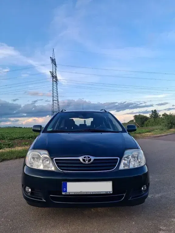 Gebraucht Toyota Corolla 110 PS (80 kW) 2004 Grün Kombi