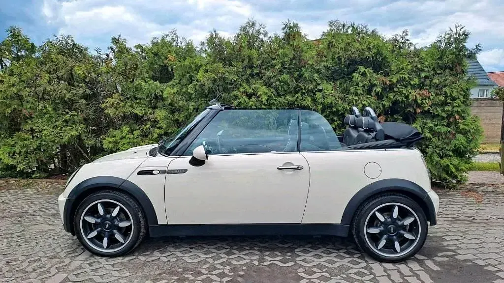Gebraucht Mini Cooper Cabriolet 115 PS (84 kW) 2008 Beige Cabrio