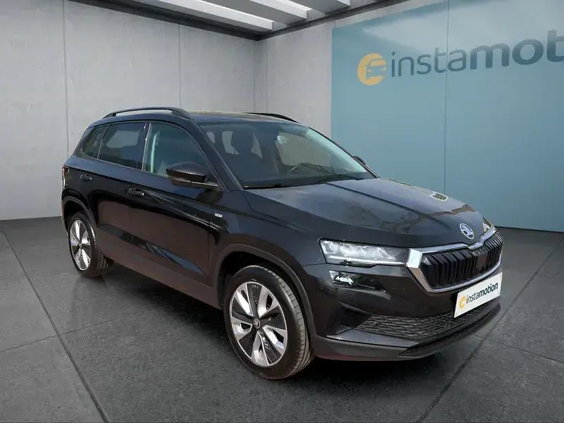 Gebraucht Skoda Karoq 150 PS (110 kW) 2023 Schwarz SUV