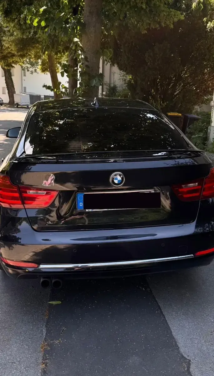 Gebraucht BMW 330 258 PS (189 kW) 2014 Schwarz Limousine