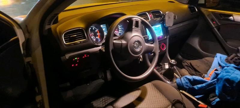 Gebraucht VW Golf 2009 Weiß Coupé