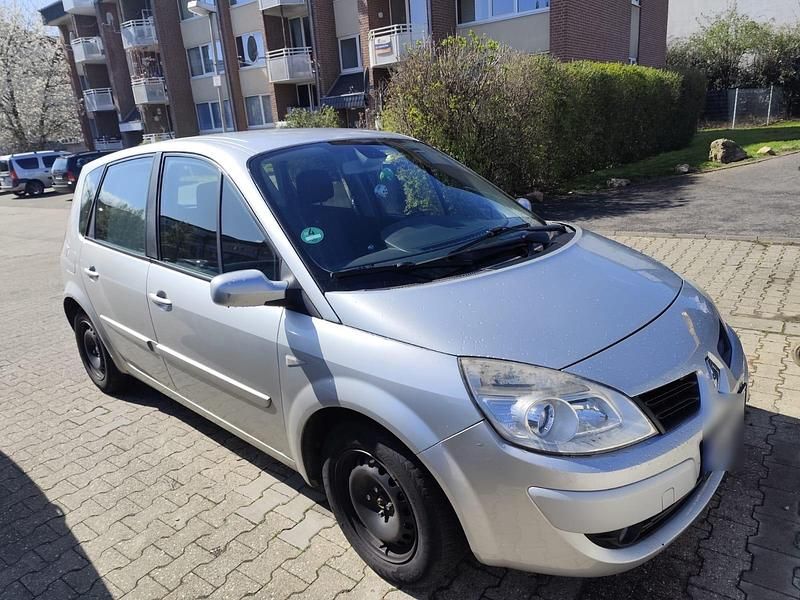 Gebraucht Renault Scénic II 113 PS (83 kW) 2007 Silber Van / Kleinbus
