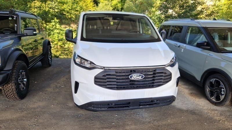 Gebraucht Ford Transit Custom Trend 150 PS (110 kW) 2024 Weiß Van