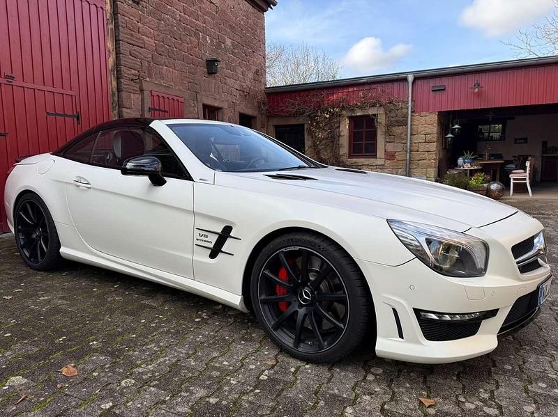 Weiß Gebraucht 2015 Mercedes SL63 AMG AMG Cabrio | 78.000 € (Fairer Preis) - Bild 1/4